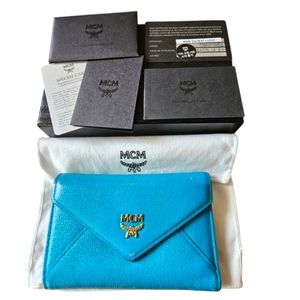 MCM TRI-FOLD BLUE WALLET: FULL INCLUSION